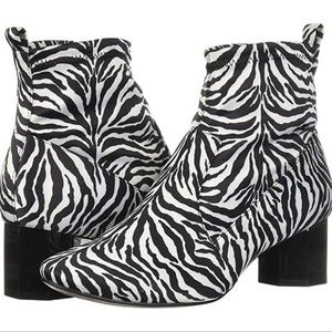 Katy Perry The Daina Zebra Print Ankle Booties NWOT